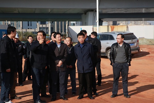 副市長宋鈾一行調(diào)研我司昌南大道、洪都大道快速路改造項目